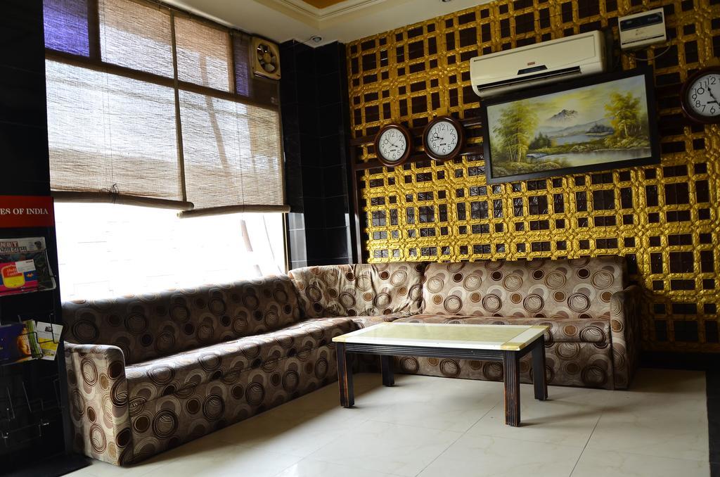 Airport Hotel Paradise International Neu-Delhi Exterior foto