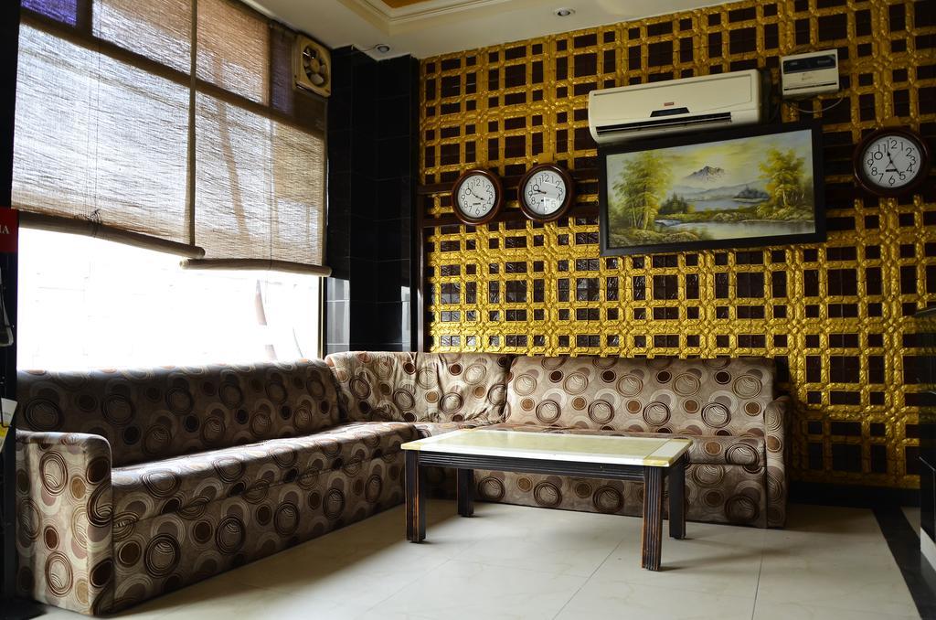 Airport Hotel Paradise International Neu-Delhi Exterior foto