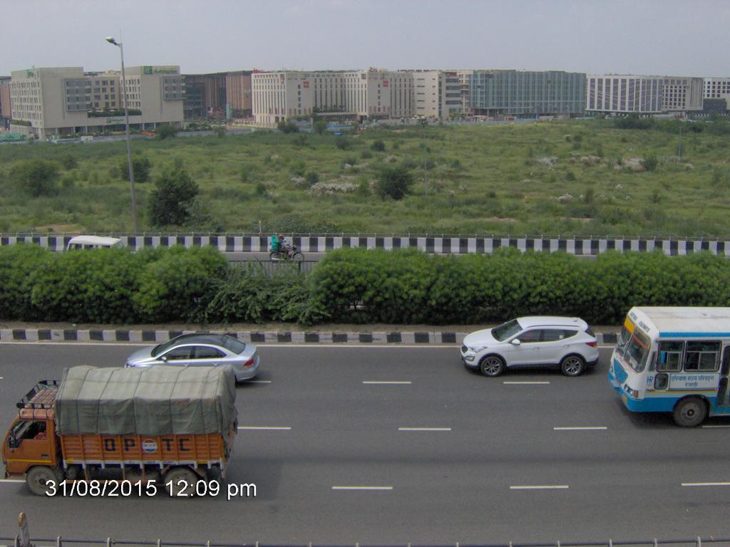 Airport Hotel Paradise International Neu-Delhi Exterior foto