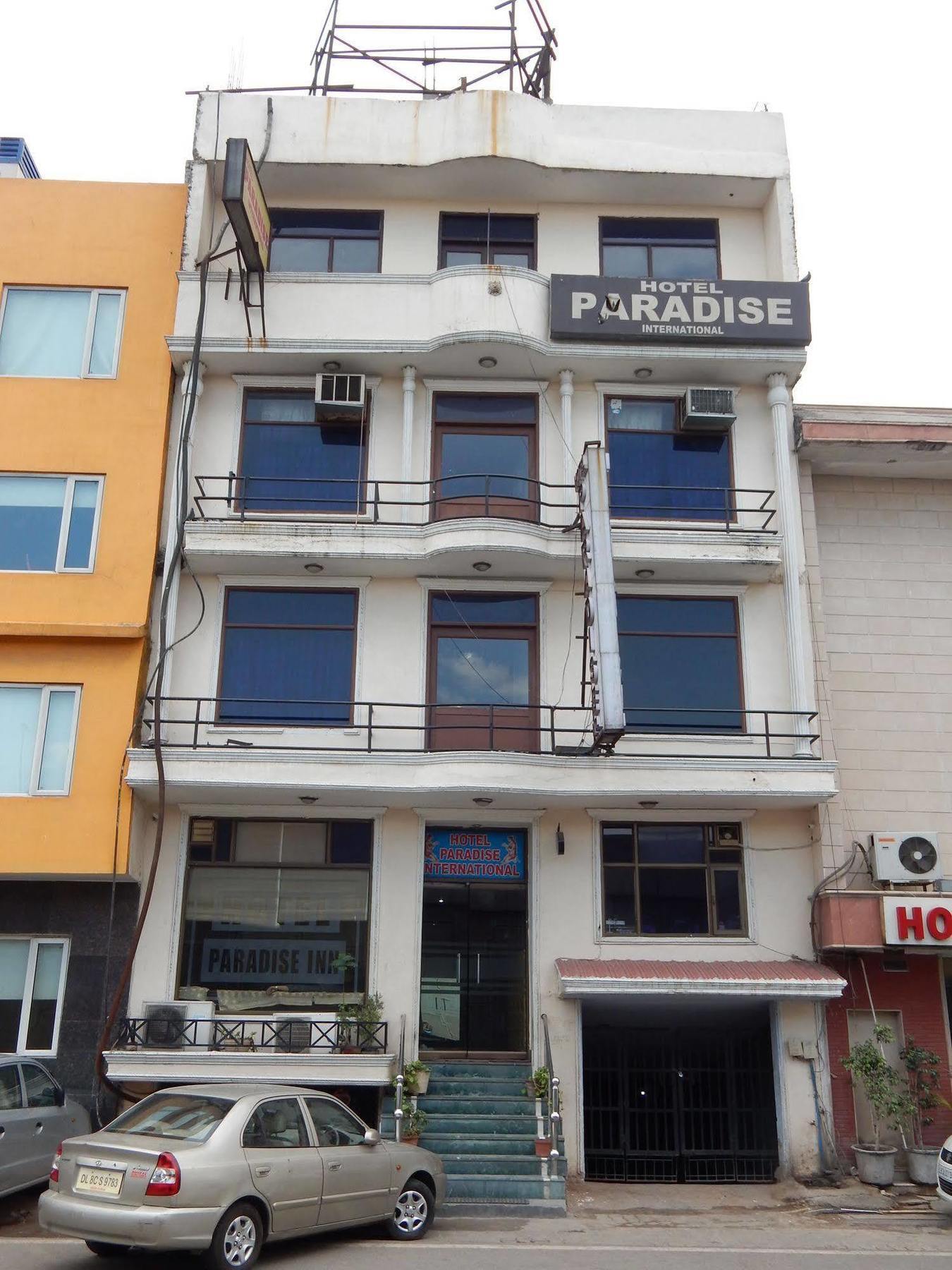 Airport Hotel Paradise International Neu-Delhi Exterior foto